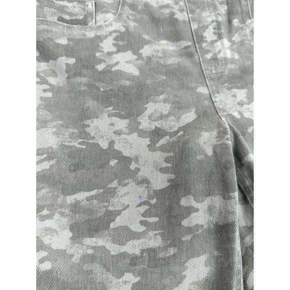 Spanx Camo Print Pants sz Medium AS IS - Picture 2 of 9